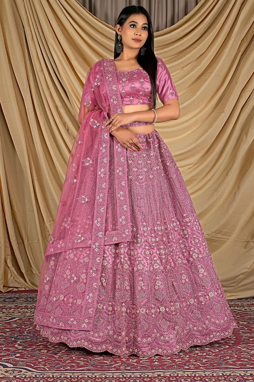 Woman wearing a pink traditional outfit