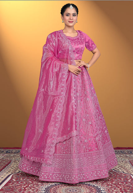 Woman wearing a pink traditional outfit
