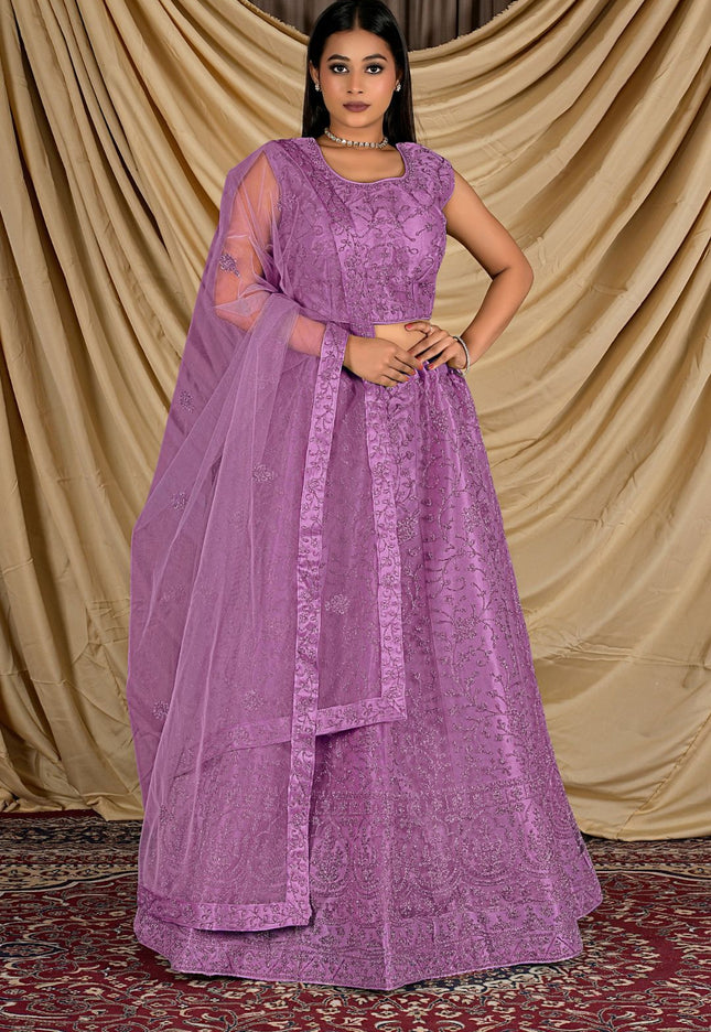 Woman wearing a purple traditional outfit