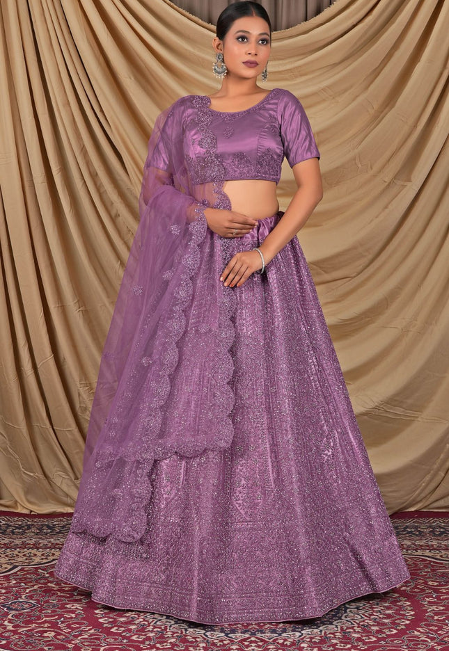 Woman wearing a purple traditional outfit