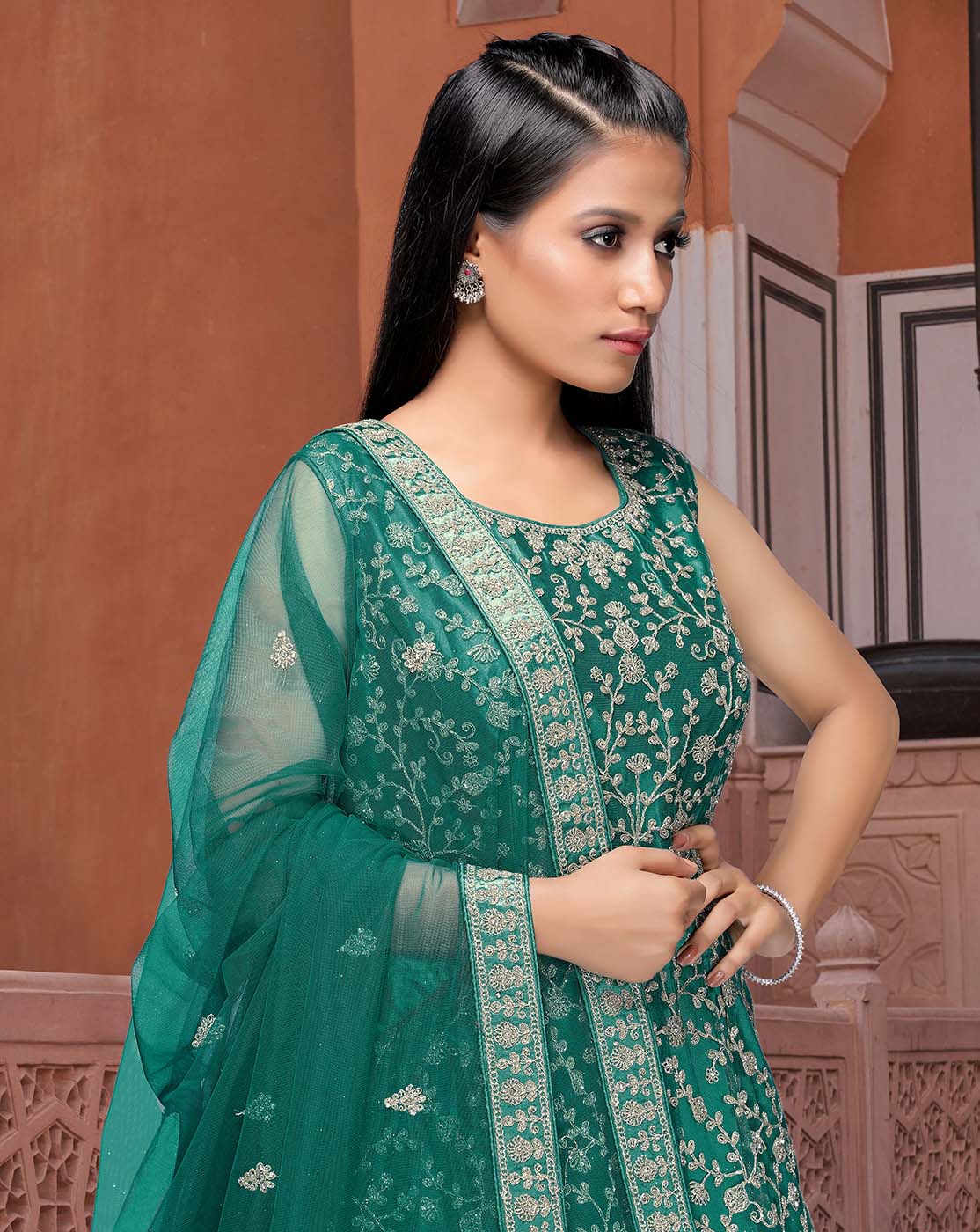 Buy Helwin Designer Women Dark Green Embroidery Net Gown With Dupatta (Free  Size) Online at Best Prices in India - JioMart.